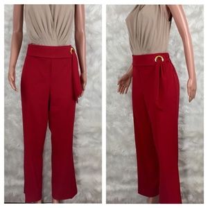 NWT  Andrew Marc Capris